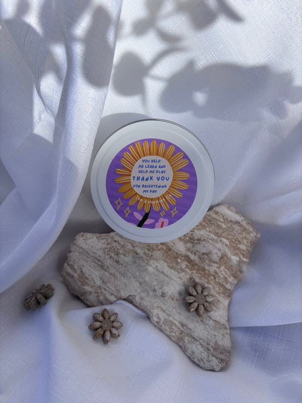SUNFLOWER Gratitude & Glow – White Vessel